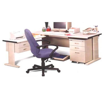 L-shape Office table in beige table top...